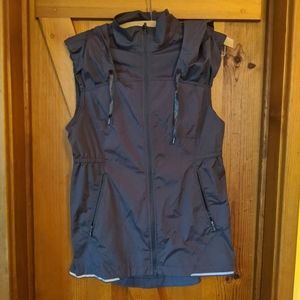 LULULEMON light weight running vest